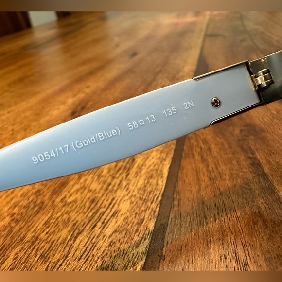 ☀️ COACH Signature Blue Ombré Pilot Aviator Sunglasses HC7009 with Case - Picture 9 of 14